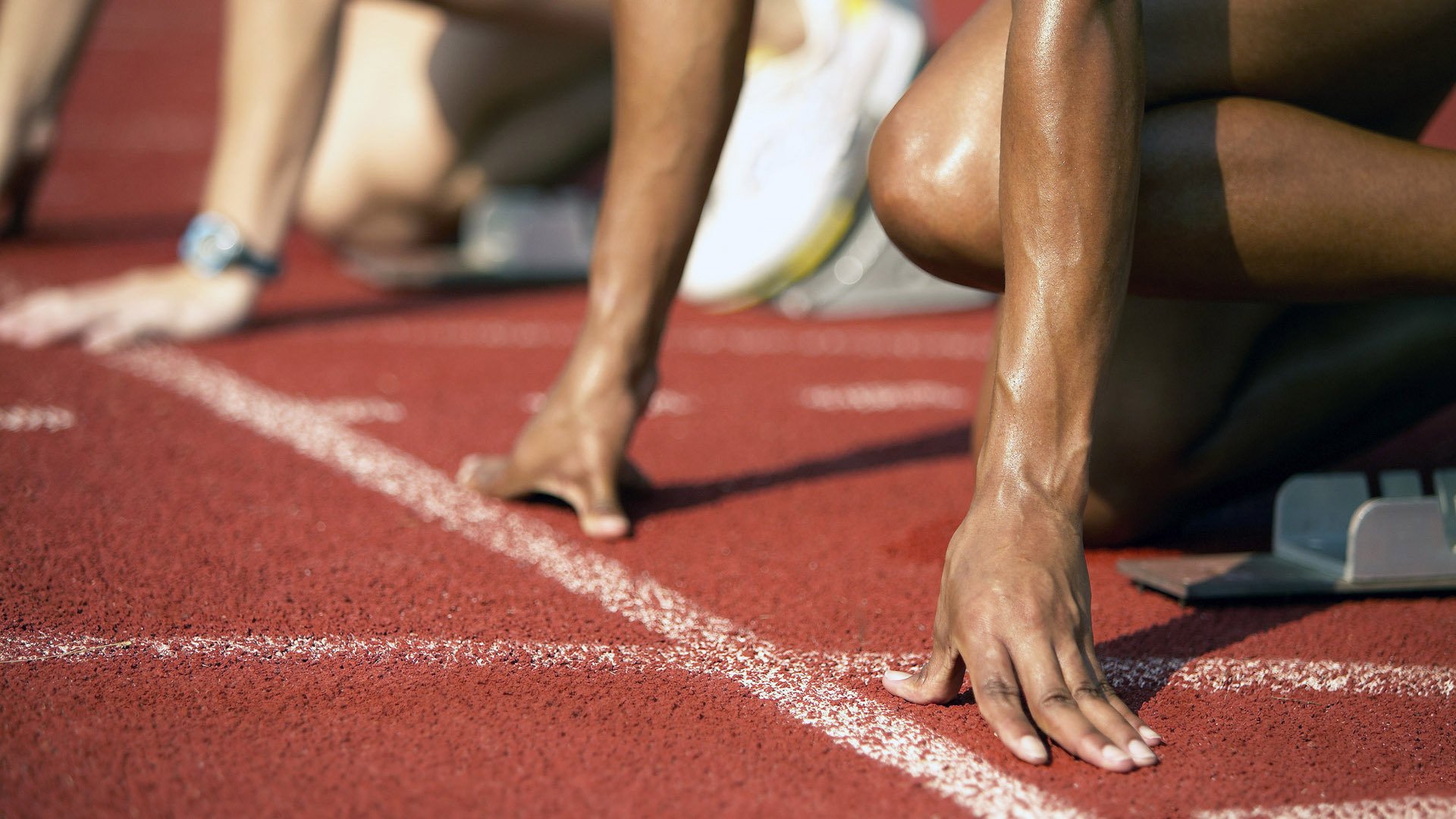 中国足球训练强度与伤情走势关联，中国足球水平如何